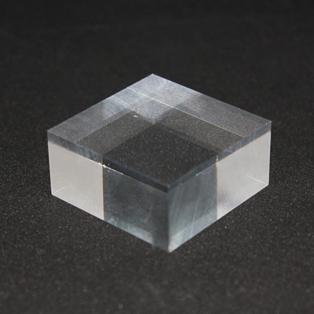 Lot 10 pedestals acrylic + 1 free 40x40x20mm display case showcase