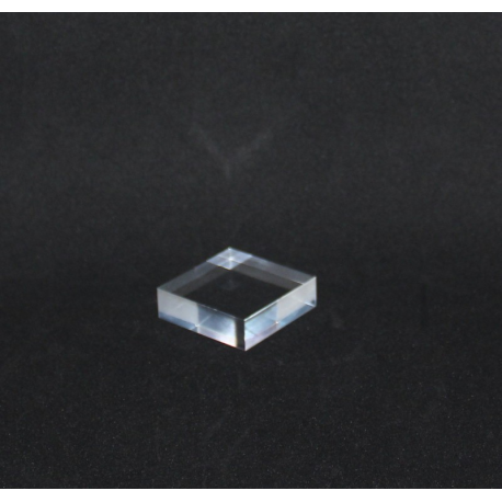 Crude acrylic base 40x40x12mm display for minerals