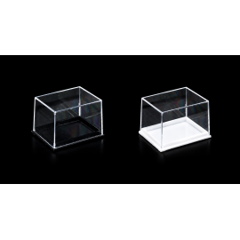 Transparent box : 42x37x32mm.