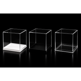 Transparent box : 80x80x80mm.